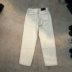 Cream Jeans